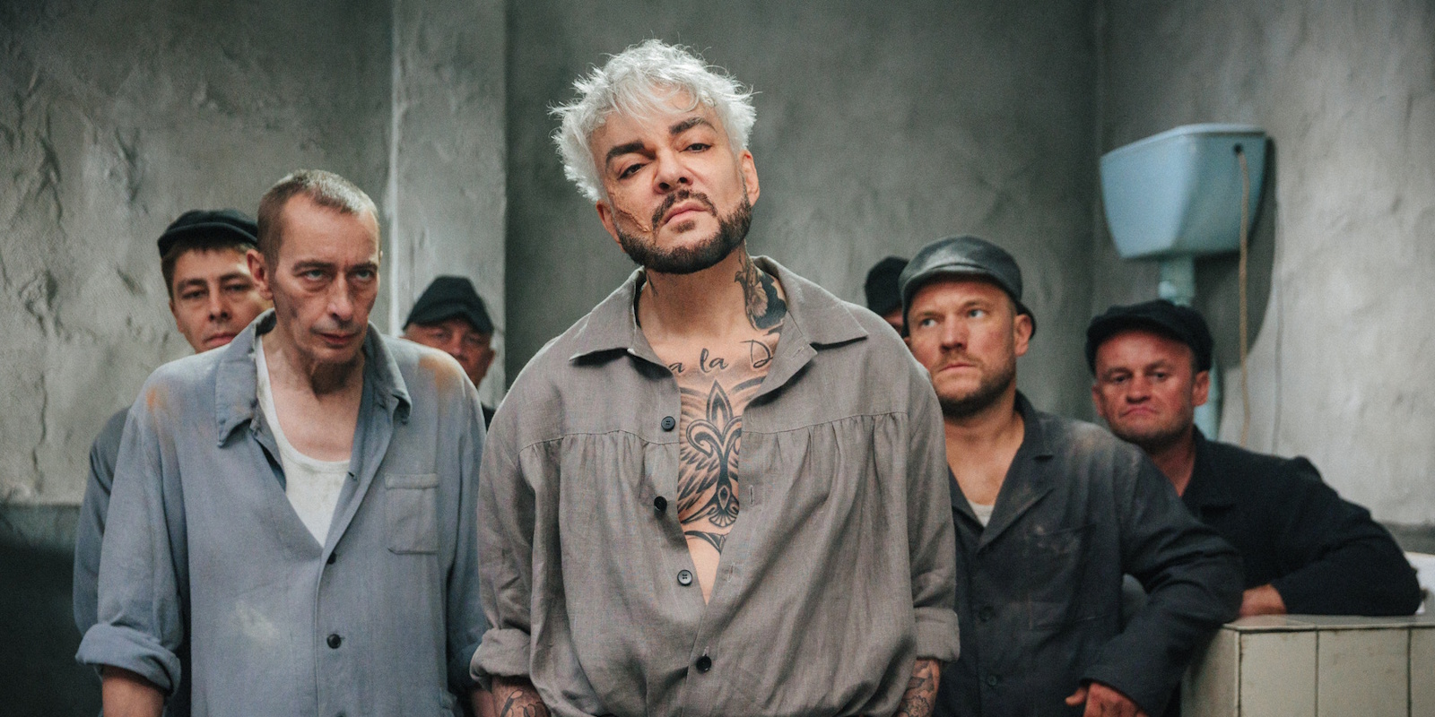 Кадр из фильма «Невероятные приключения Шурика» Кадр из фильма «Невероятные приключения Шурика» 2025 года