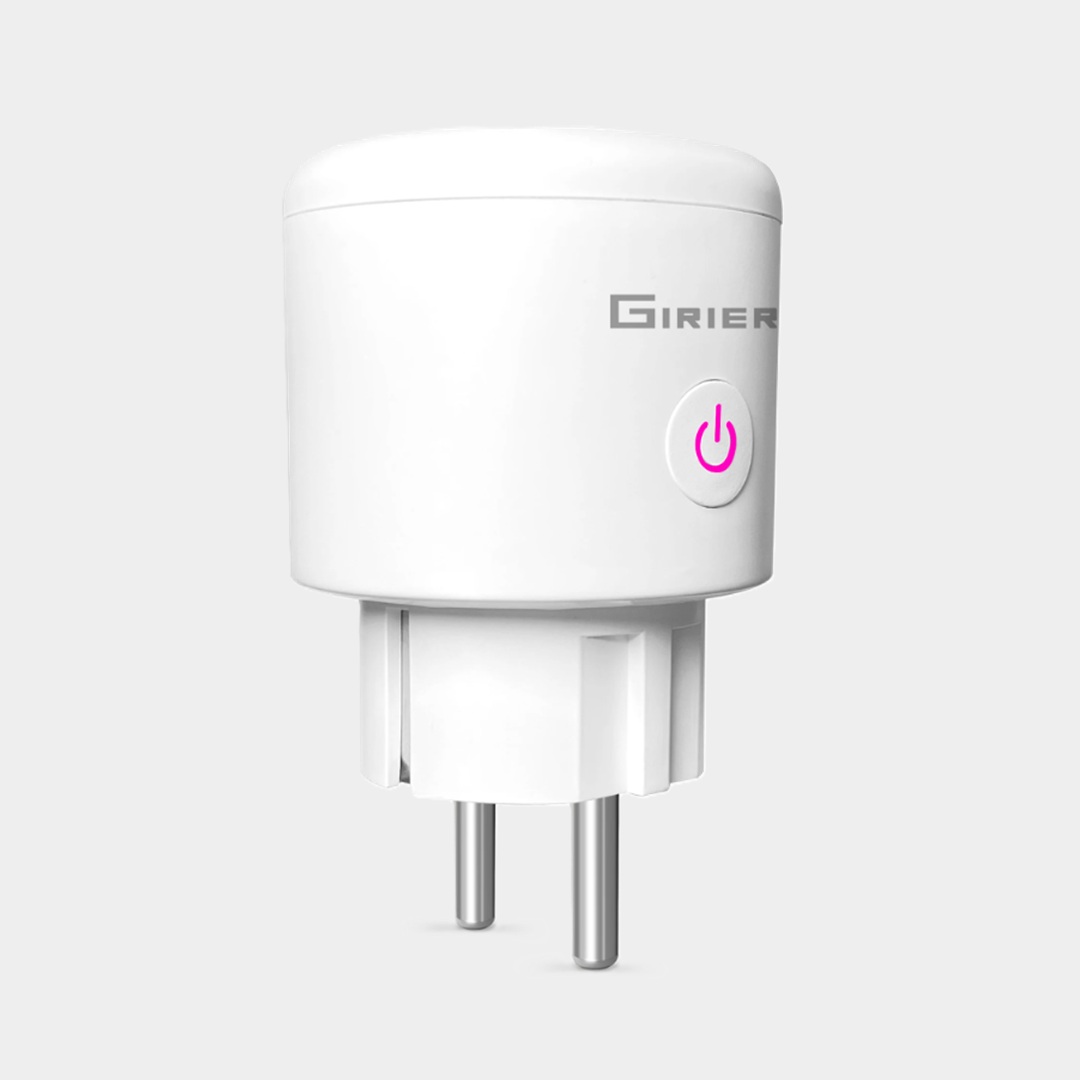 Умная розетка от GIRIER