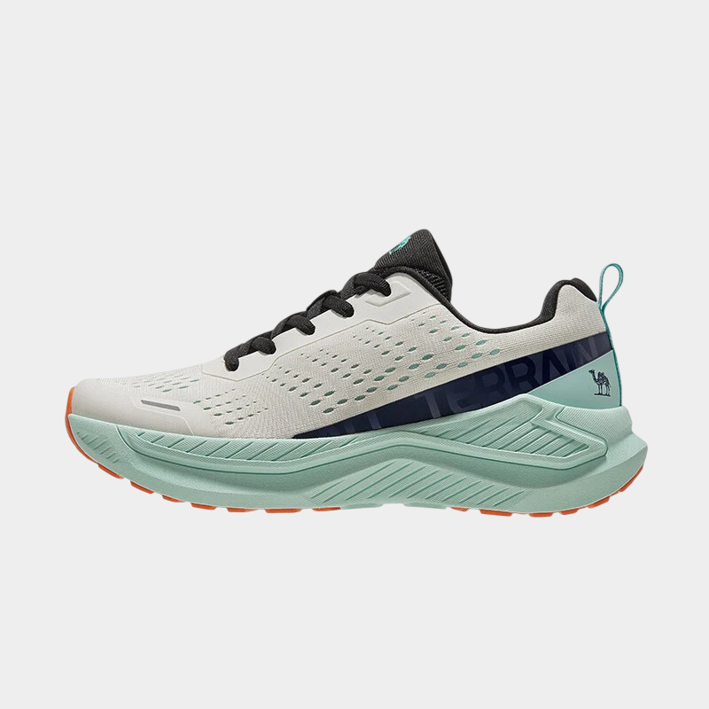 Кроссовки от Golden Camel