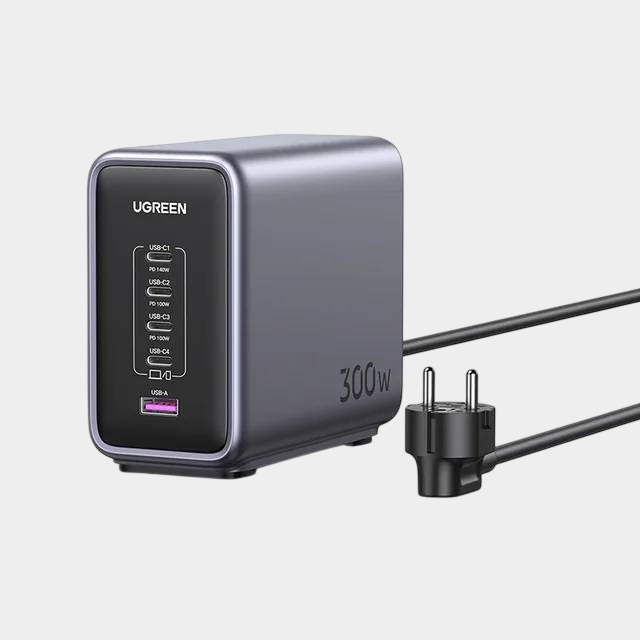Настольное зарядное устройство от Ugreen