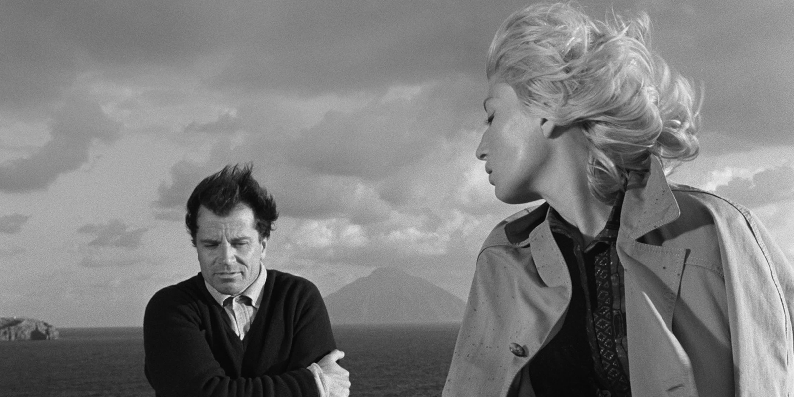 Кадр из медленного фильма «Приключение»