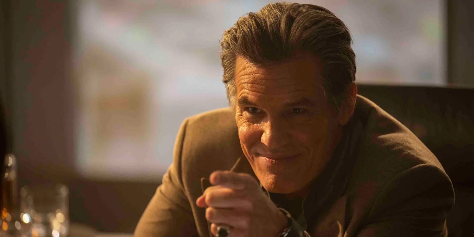 Кадр из фильма «Бегущий человек» Кадр из фильма «Бегущий человек» 2025 года