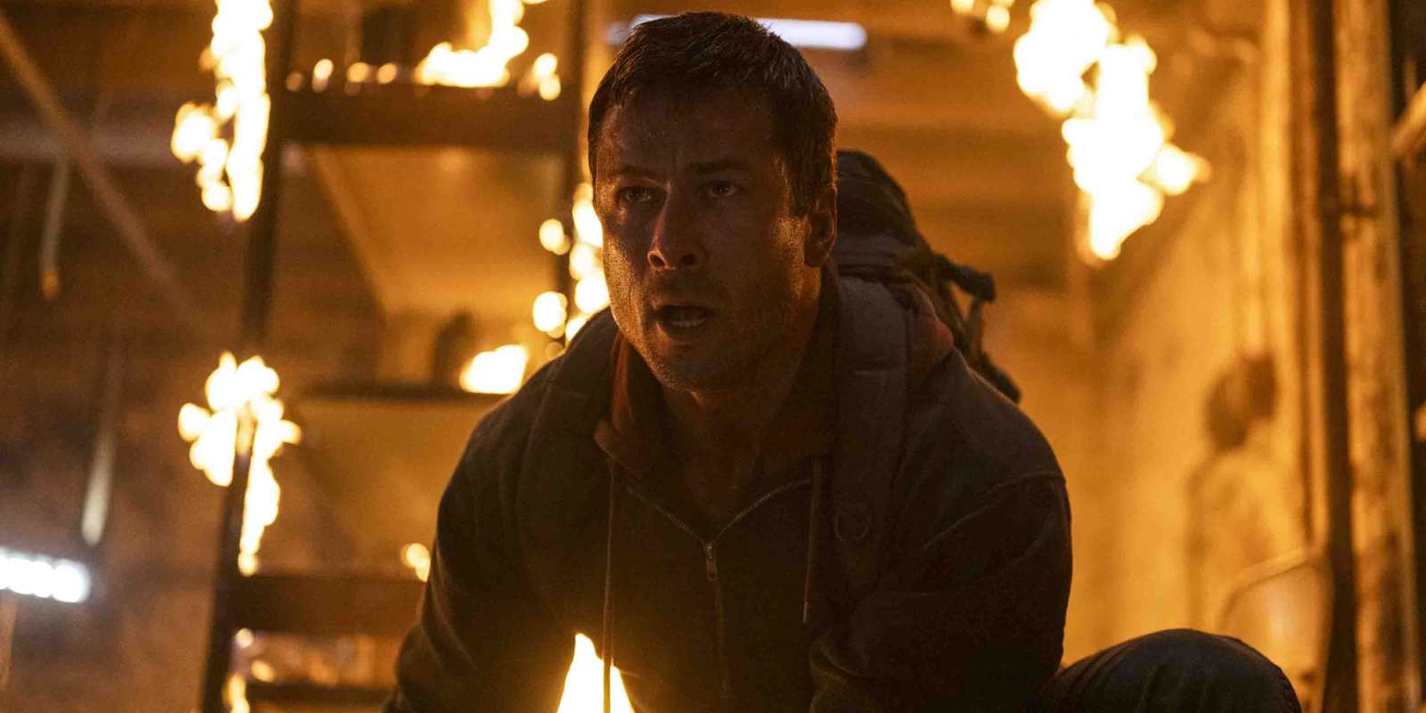 Кадр из фильма «Бегущий человек» Кадр из фильма «Бегущий человек» 2025 года