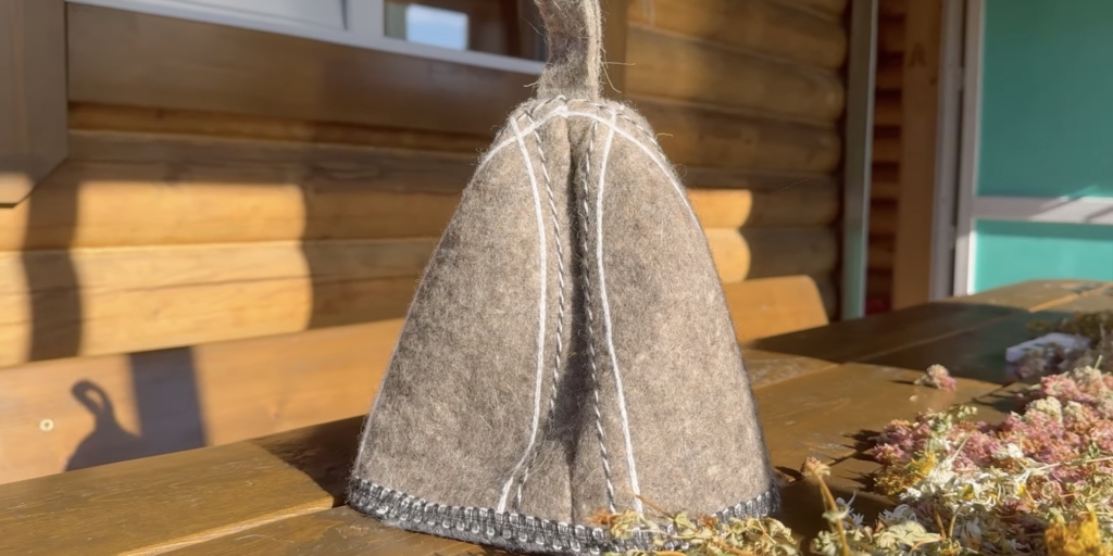 Шапочка Что взять с собой в баню: шапочка