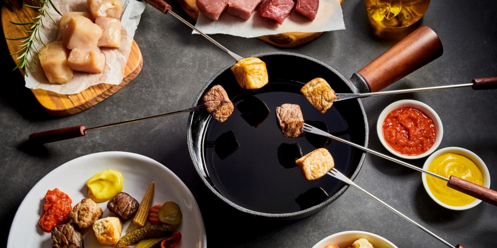 Мясное фондю Мясное фондю в домашних условиях