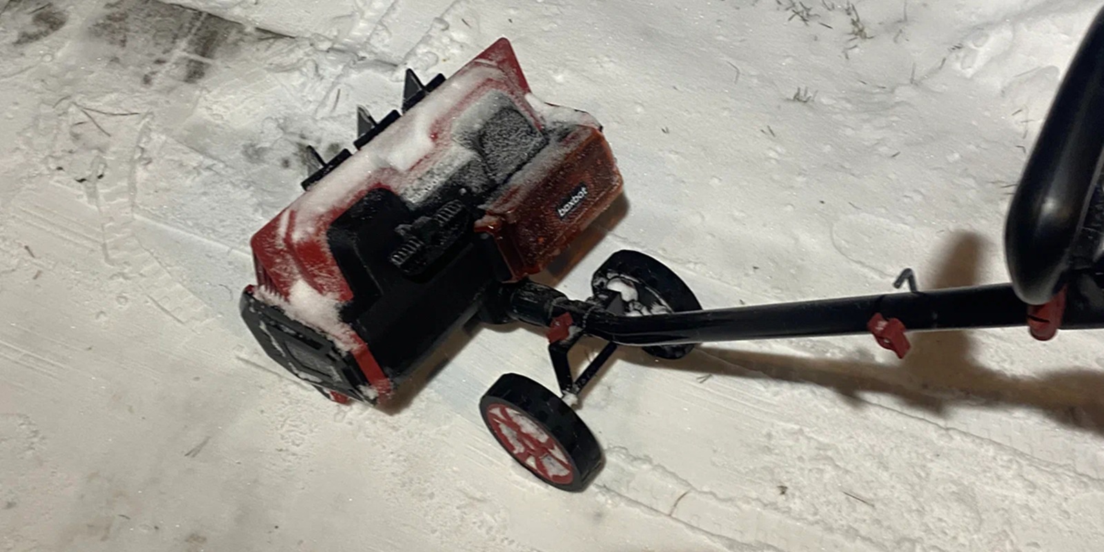 Снегоуборщик от Boxbot