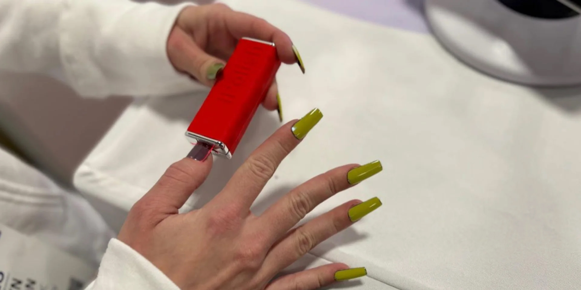 iPolish — меняющие цвет ногти с CES 2026