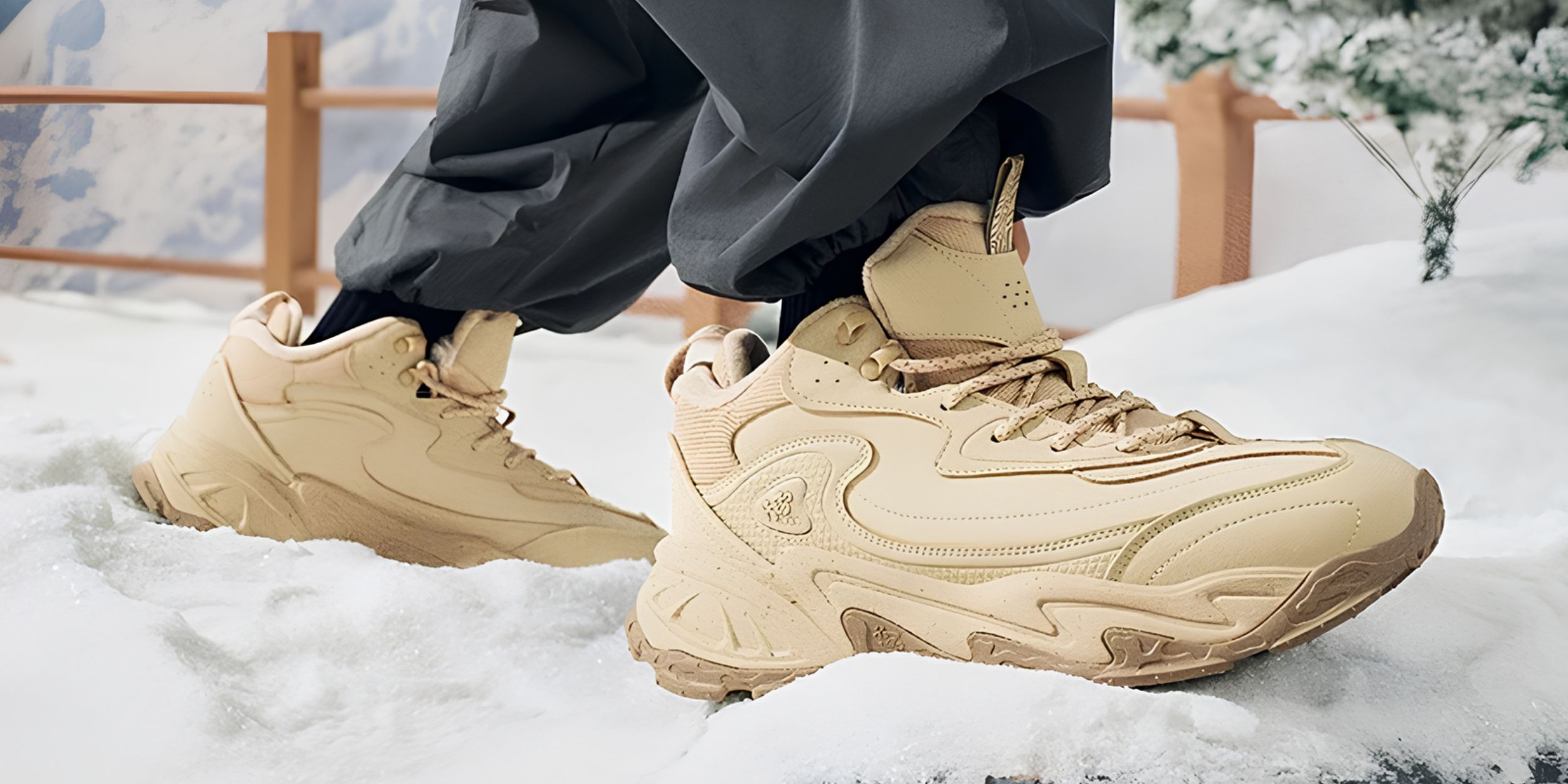 Надо брать: утеплённые кроссовки от Xtep со скидкой 36%