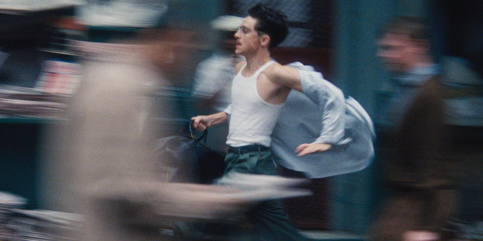 Отзыв на фильм «Марти великолепный» 2025 года