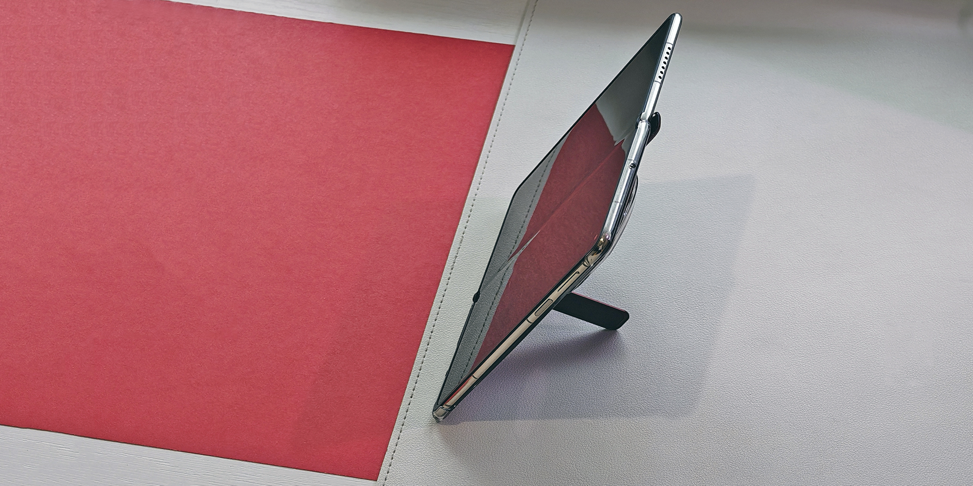 Комплектация Huawei Mate X7: комплектация