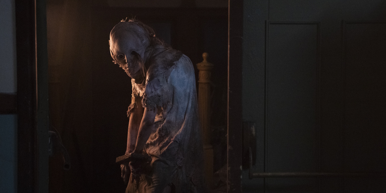 Кадр из фильма «Обитель зла: Раккун-Сити»