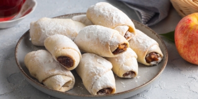 Яблочное курабье — турецкое песочное печенье с орехами и корицей