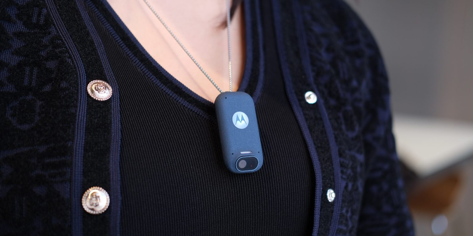 Motorola Maxwell — кулон с камерой с CES 2026