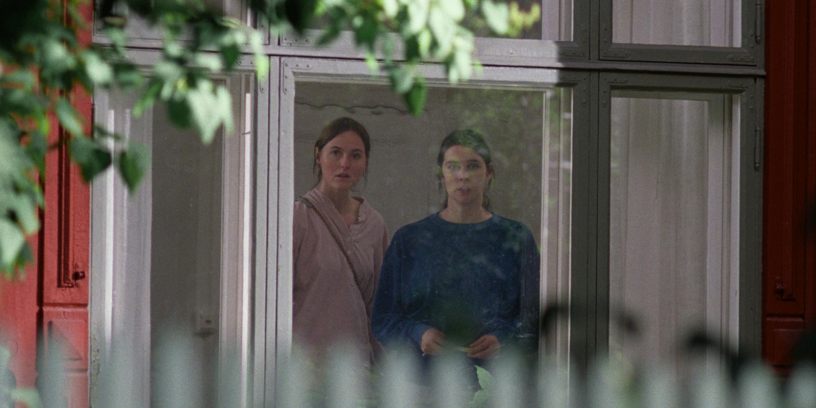 Кадр из фильма «Сентиментальная ценность» 2025 года