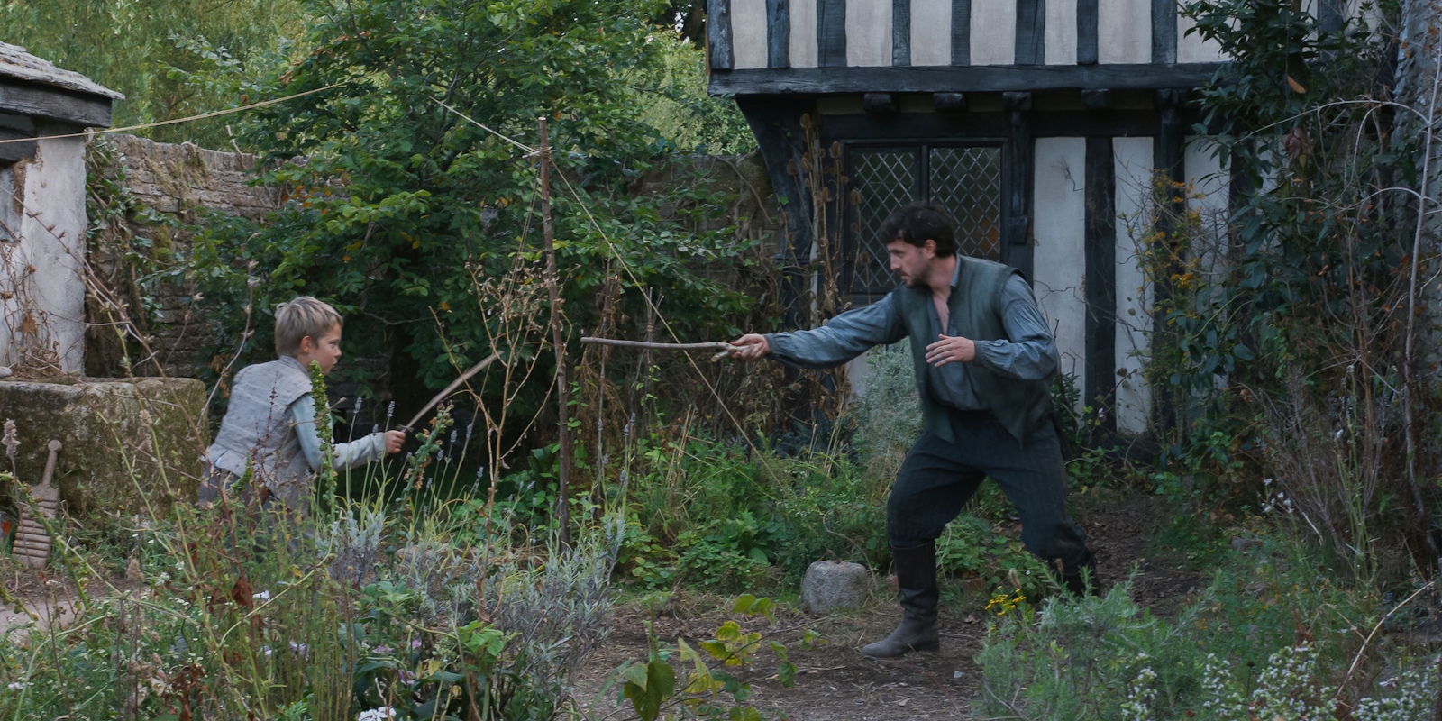 Кадр из фильма «Хамнет: История, вдохновившая „Гамлета“» 2025 года