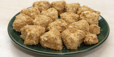 Быстрые пирожные, напоминающие «Наполеон», из 3 ингредиентов