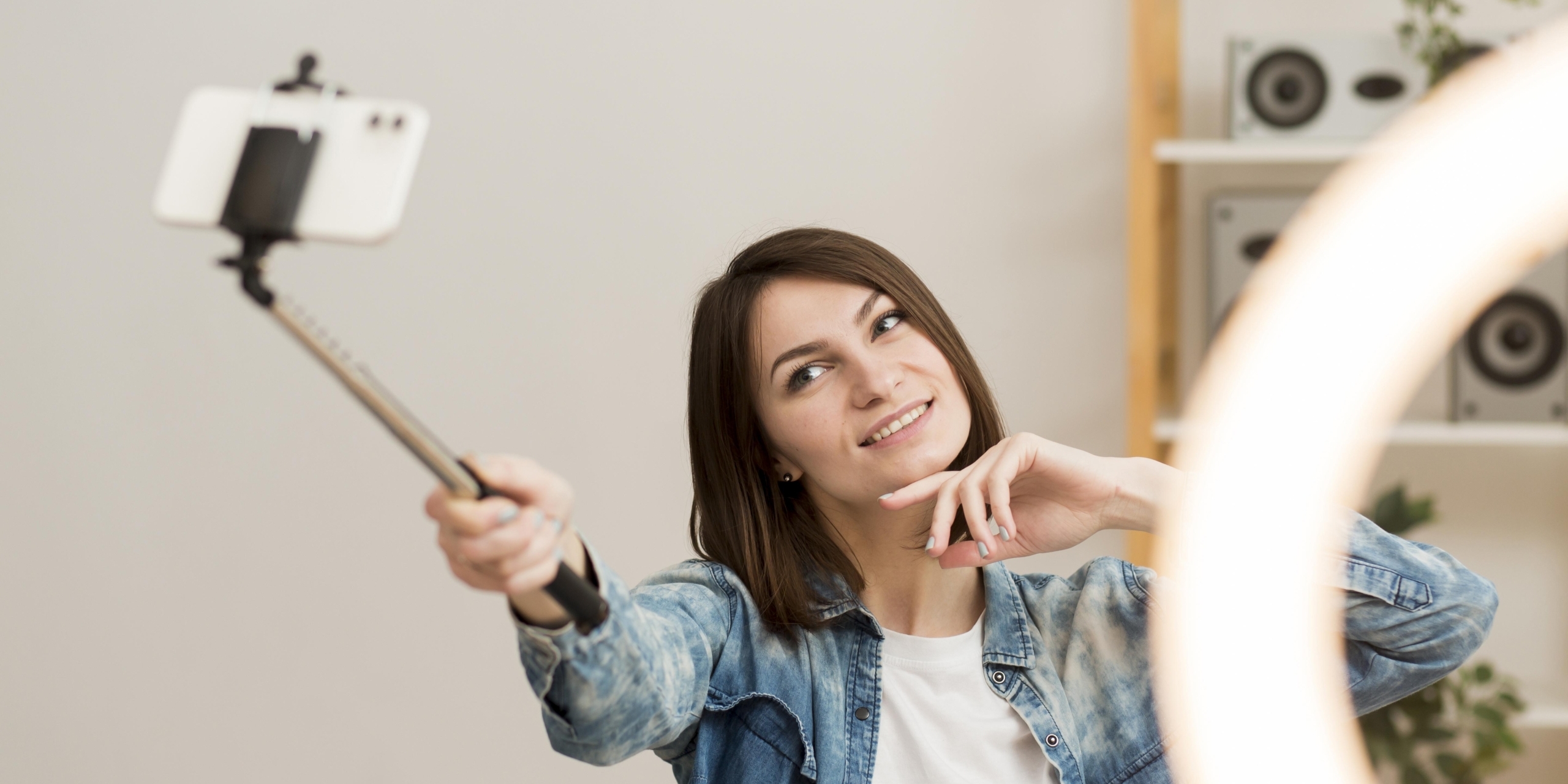 Ozon: россияне стали чаще заказывать трендовые вещи 2016&nbsp;года