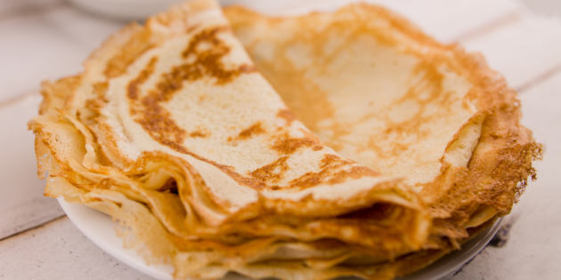 15 рецептов блинов на кефире  от пышных до тонких и ажурных