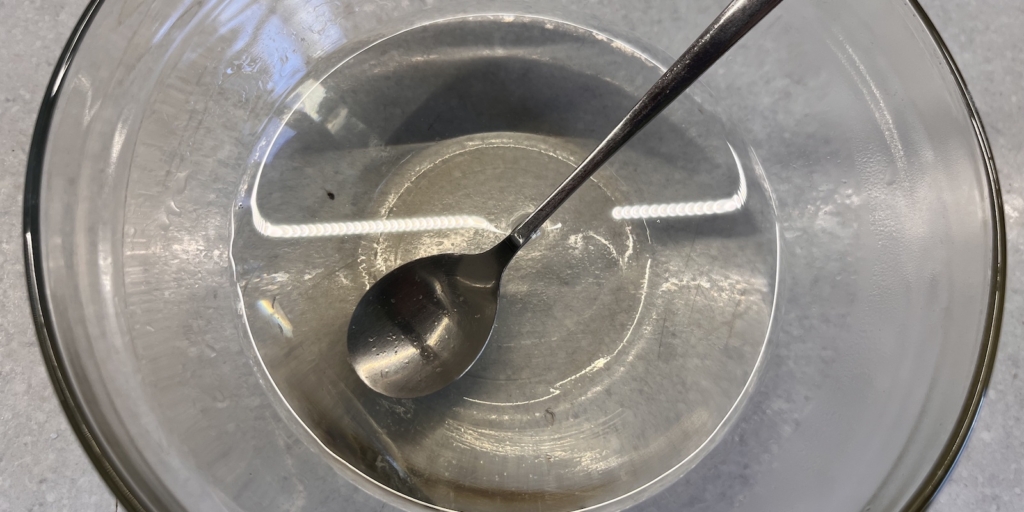 Торт «Трюфель» по ГОСТу, рецепт: Растворите сахар в воде