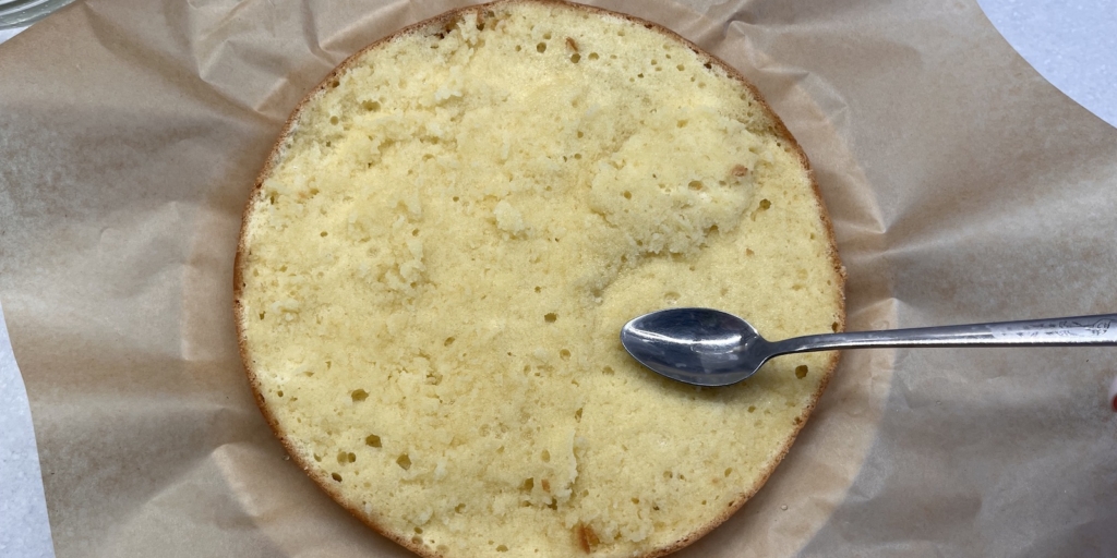 Торт «Трюфель» по ГОСТу, рецепт: Пропитайте первый корж