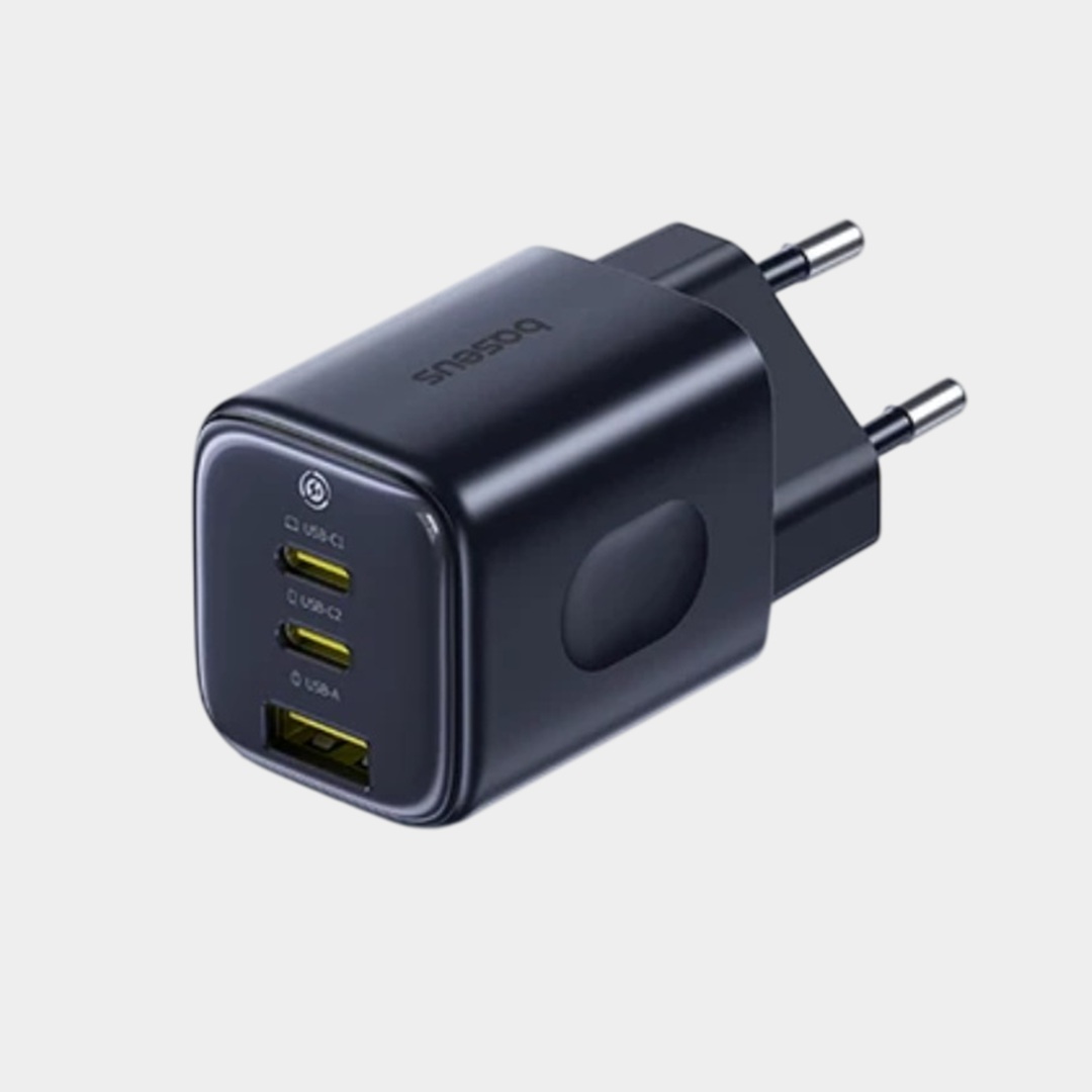 GaN-зарядка от Baseus 