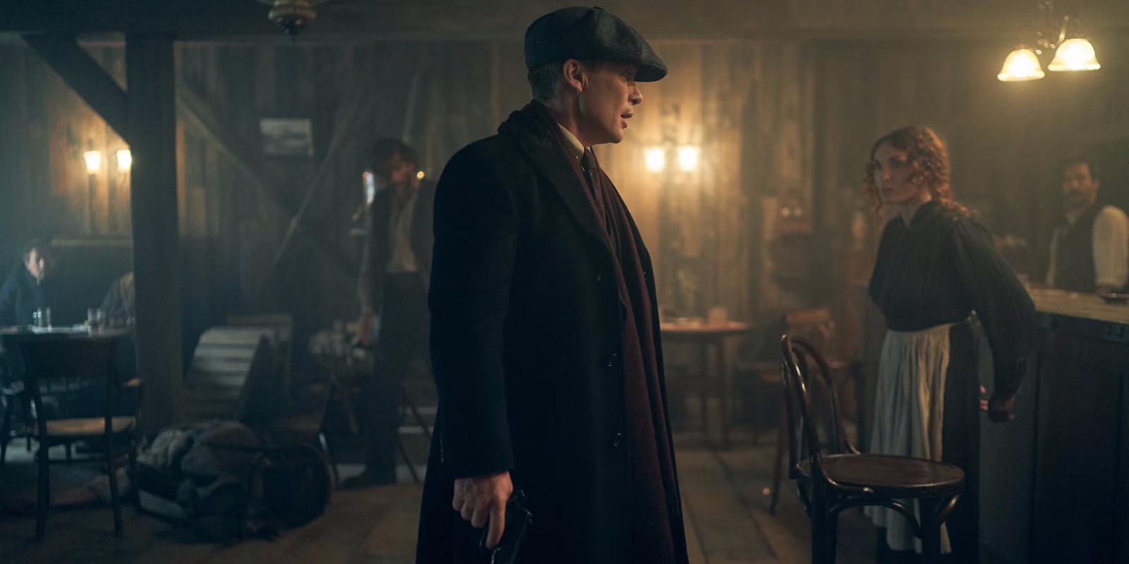 Кадр из фильма «Острые козырьки: Бессмертный человек» 2026 года