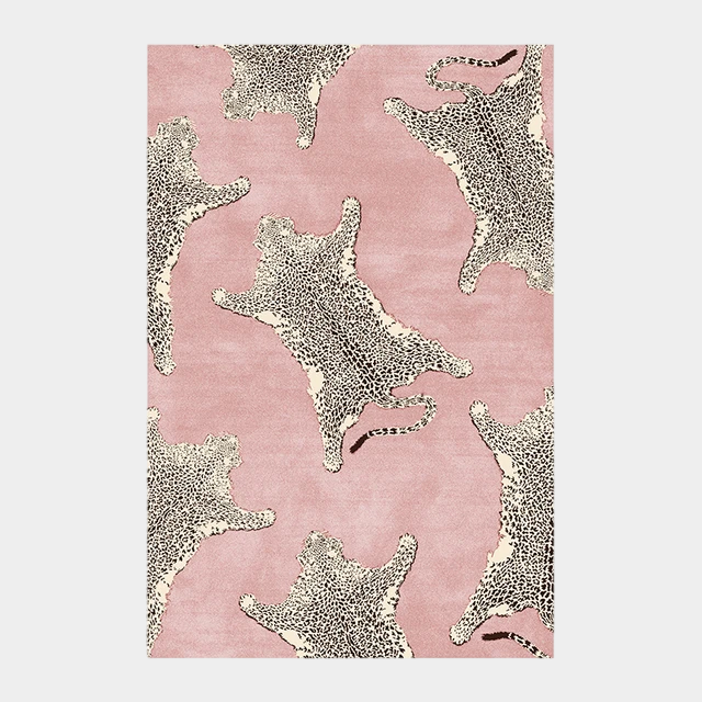 Ковёр с леопардами