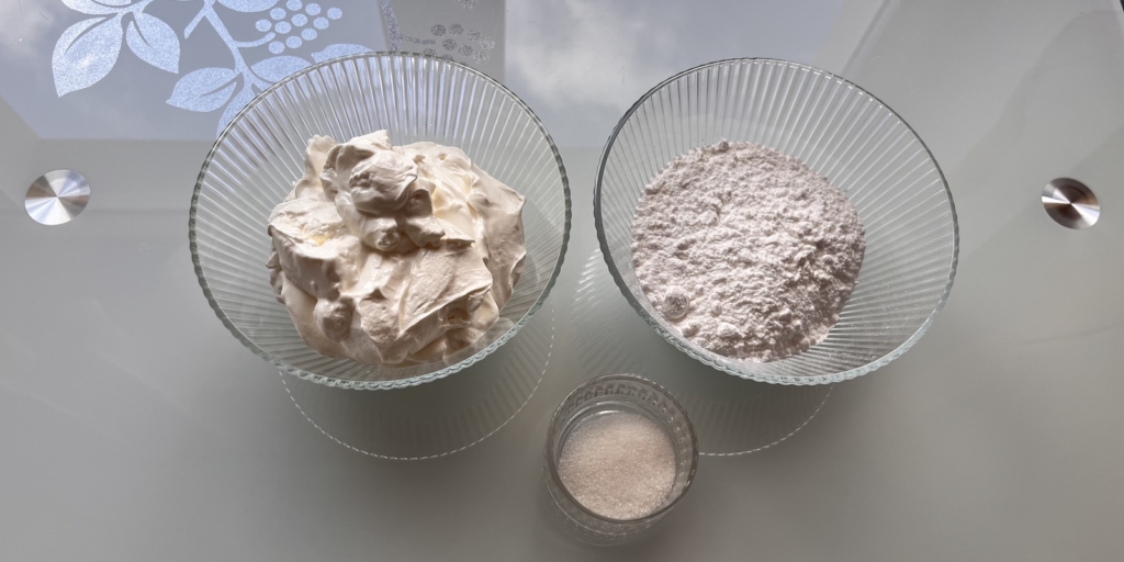 Торт «Дамские пальчики», классический рецепт: Подготовьте ингредиенты для крема