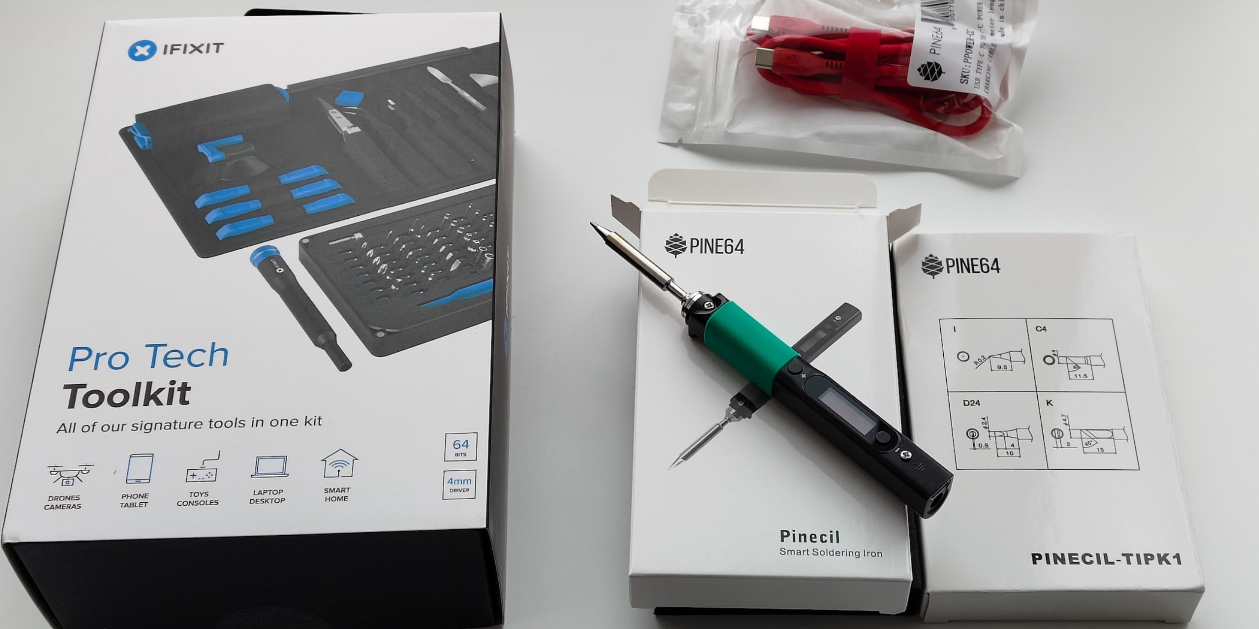 Для самостоятельного ремонта техники понадобится набор инструментов и паяльник с комплектом жал 