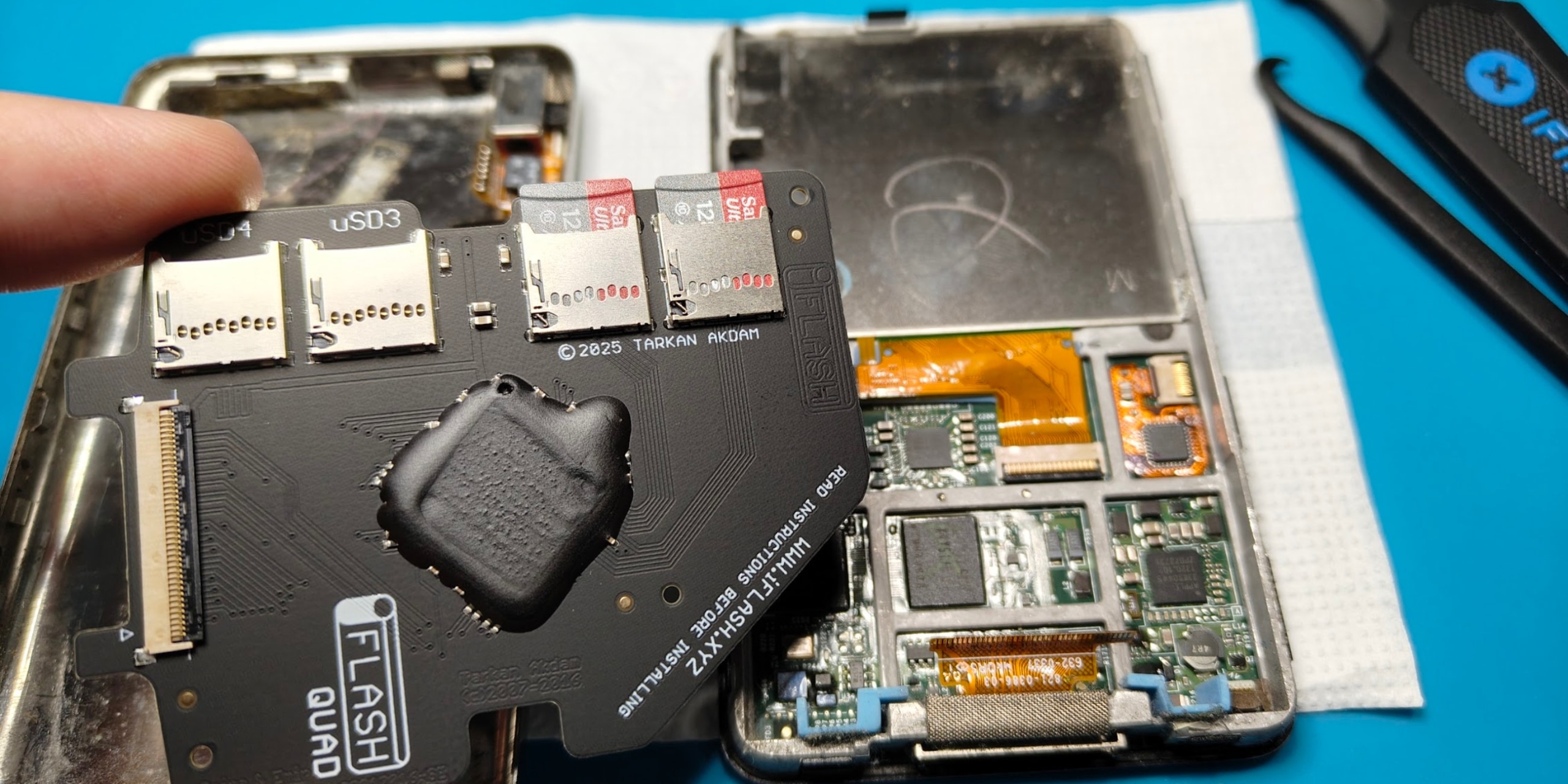 Самостоятельный ремонт IPod Classic 