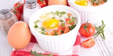 Яичница с помидором в аэрогриле