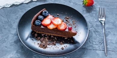 Изумительный шоколадный сметанник, который съедается до крошки