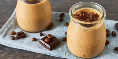 Протеиновое кофейное желе из йогурта и молока