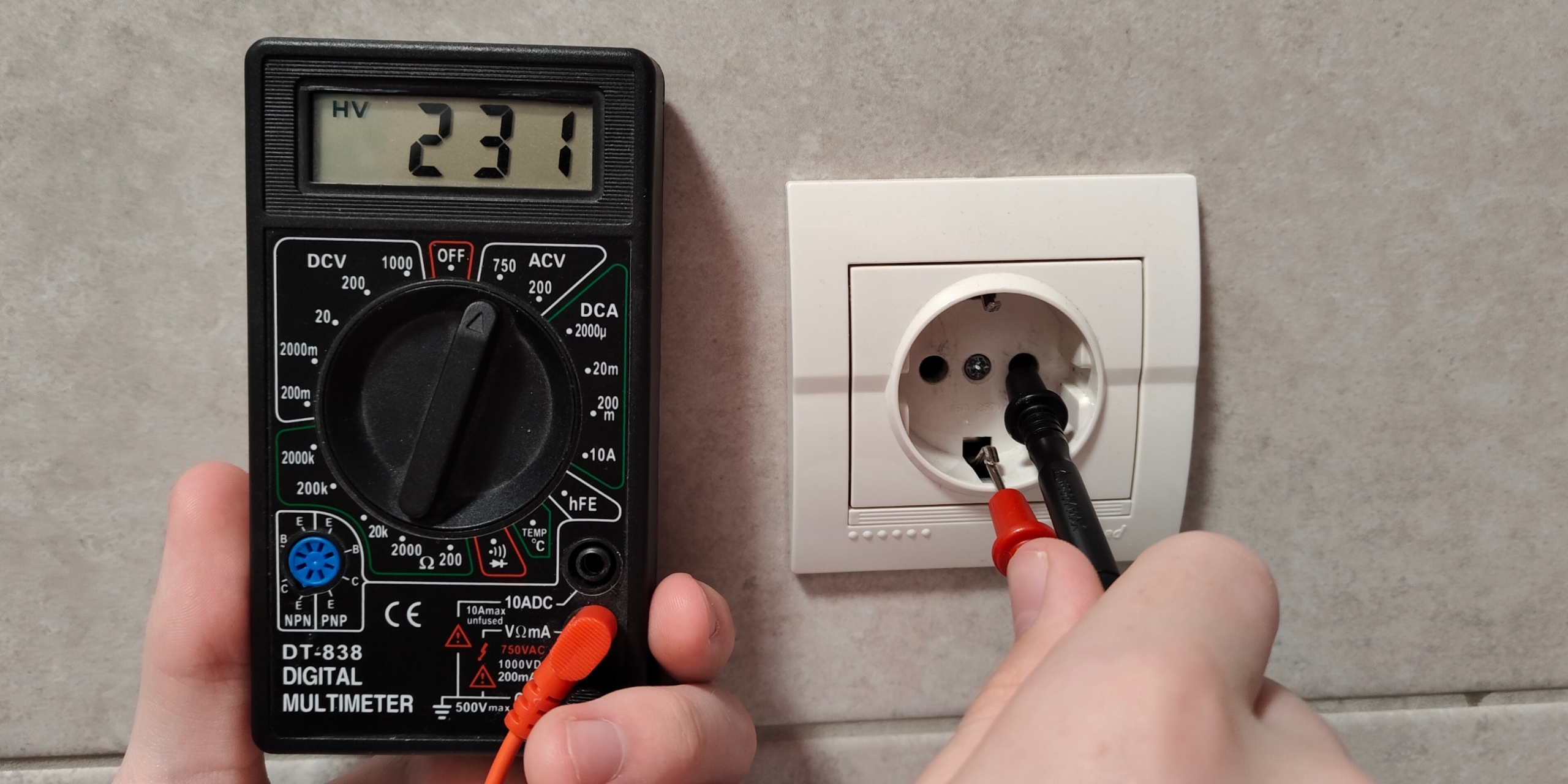 Как проверить розетку