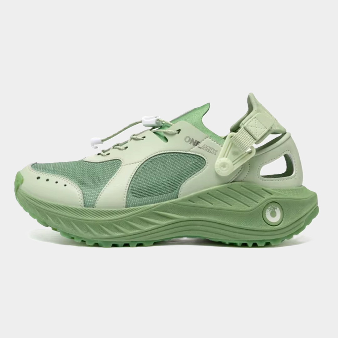 11. Сетчатые кроссовки от Onemix