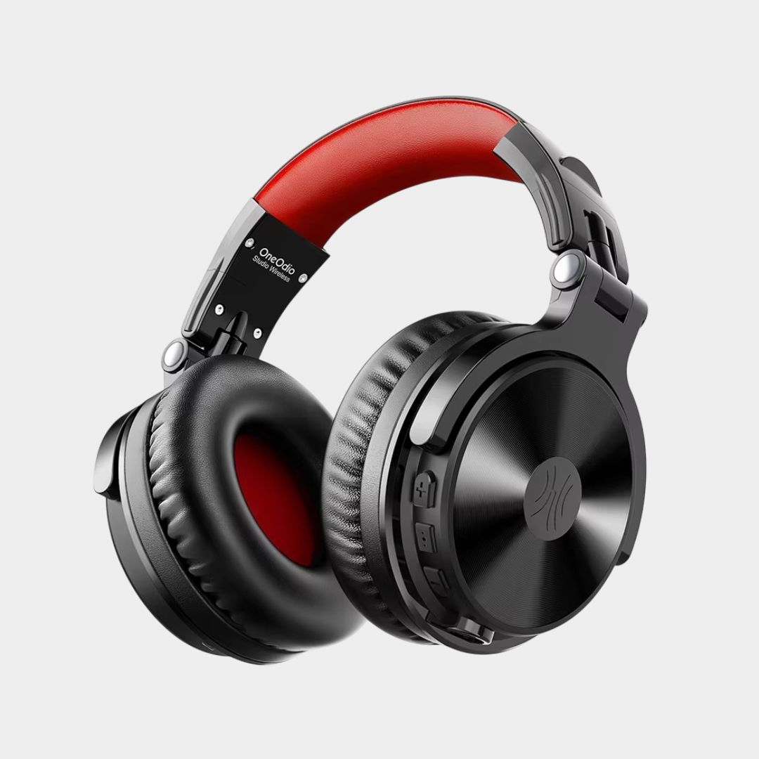 1. Наушники от Oneodio 