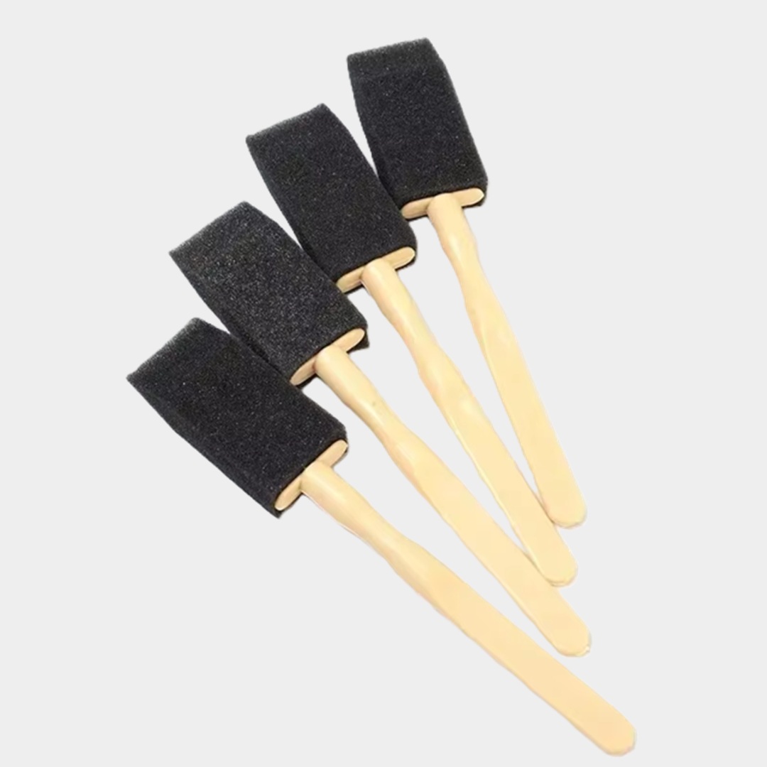 2. Набор щёток 