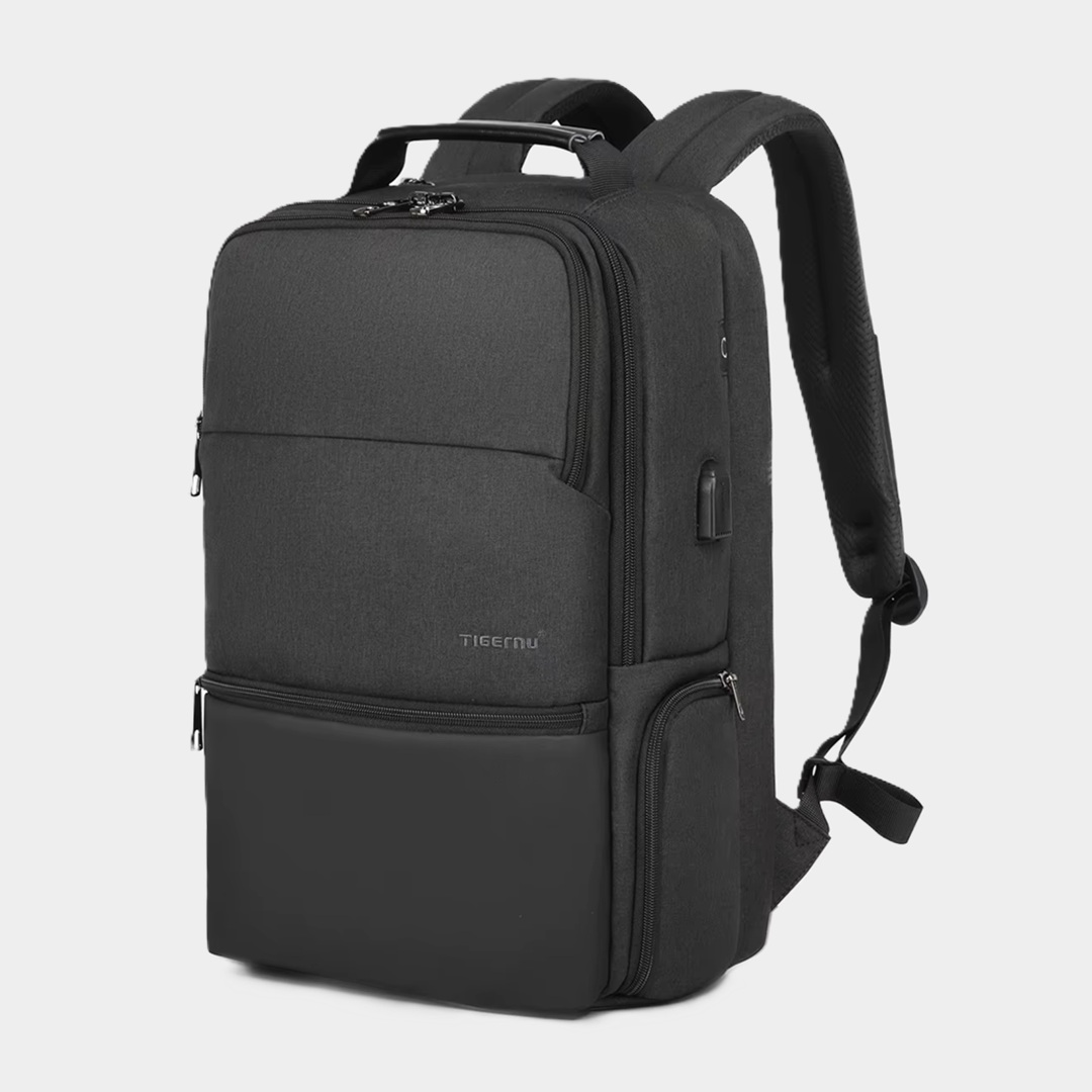 1. Рюкзак от Tigernu 