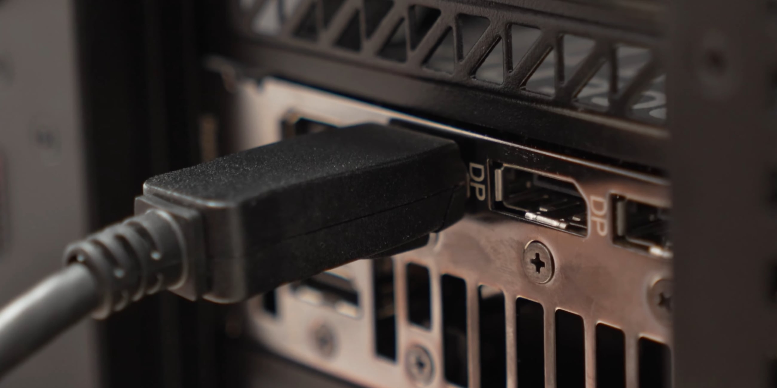 Преимущества и недостатки DisplayPort