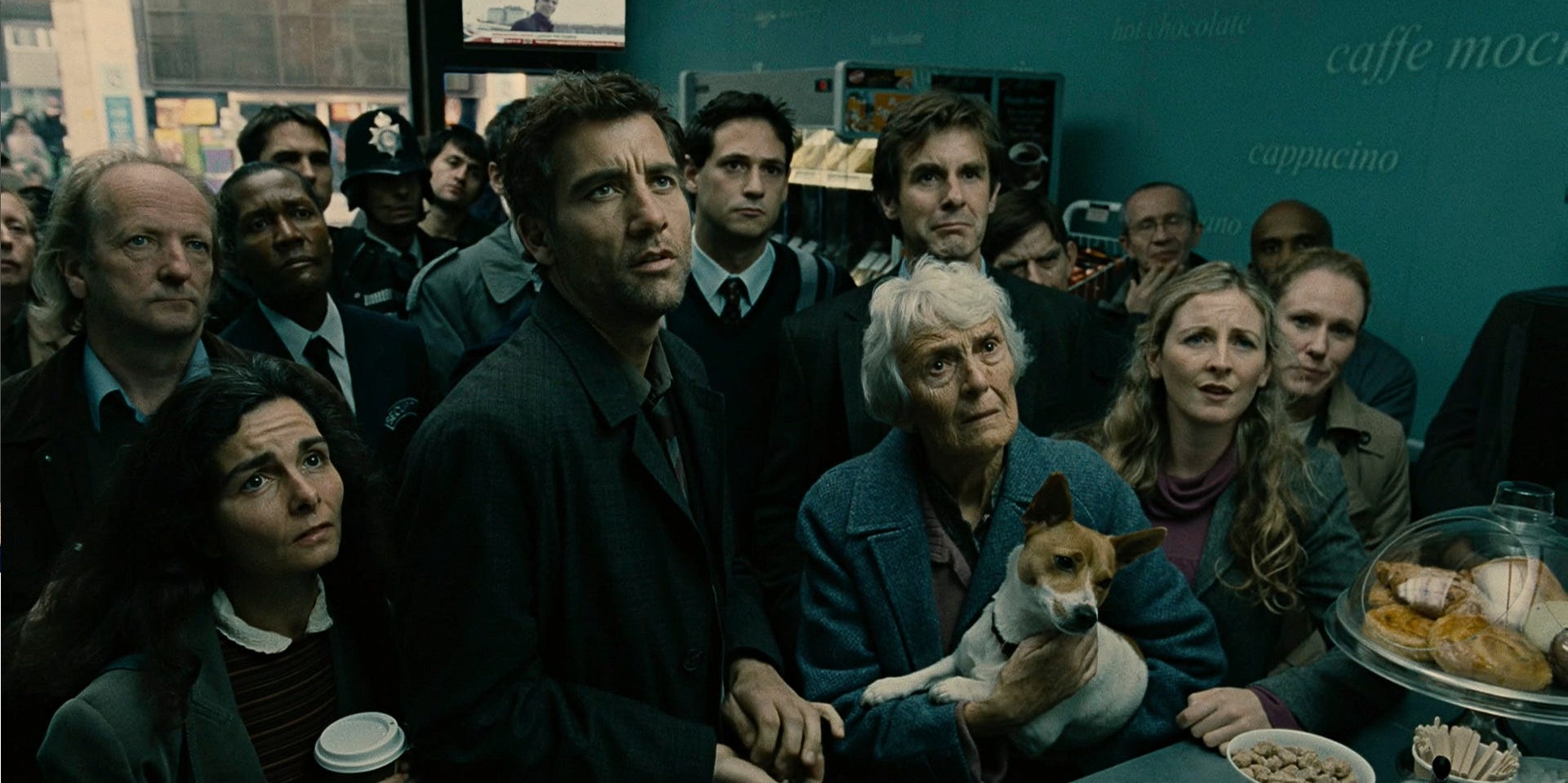 Учёные заявили, что людей стало слишком много для Земли — и уже давно