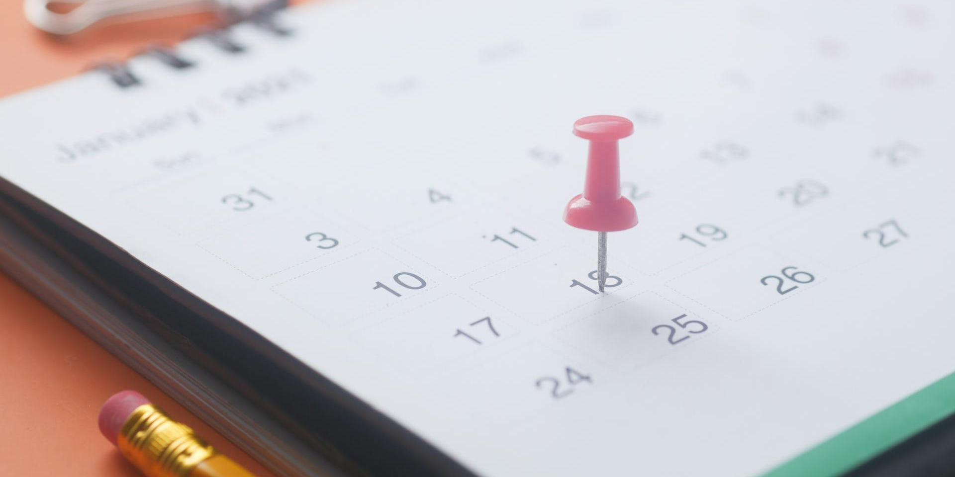 Минтруд опубликовал календарь праздников на 2027 год — в эти дни будем отдыхать