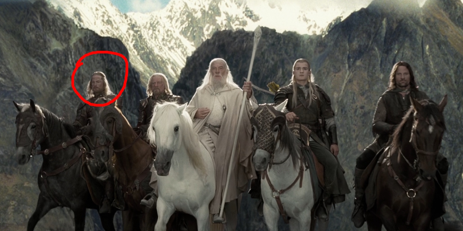 Киноляп в фильме «Властелин колец: Две крепости»