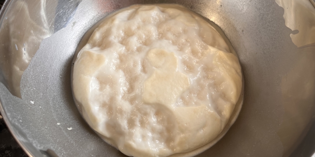 Влажный кулич с цукатами, пошаговый рецепт с фото: Подготовьте опару