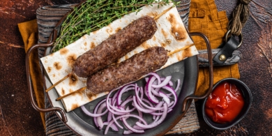 Как приготовить люля-кебаб на шпажках в аэрогриле