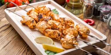 Маринад для шашлыка из курицы с майонезом и чесноком