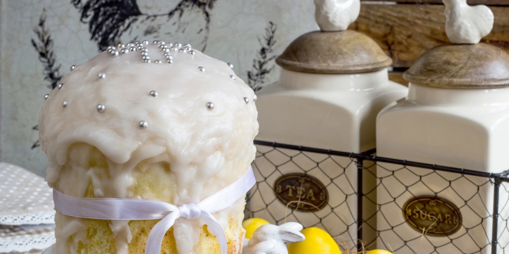 Готовые кондитерские посыпки Готовые кондитерские посыпки хороши для украшения кулича на Пасху