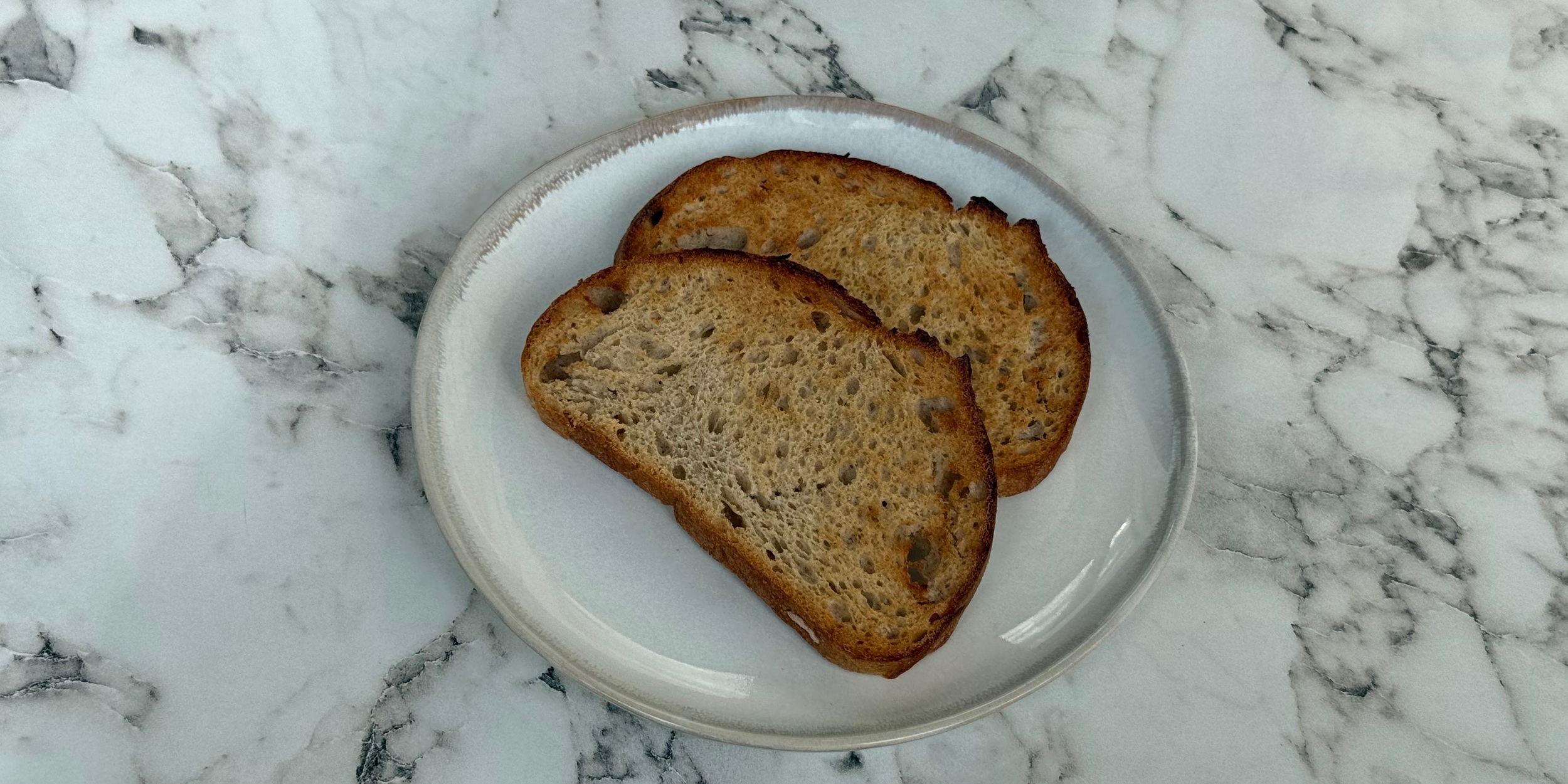 Намазка из тунца, рецепт: Подсушите хлеб