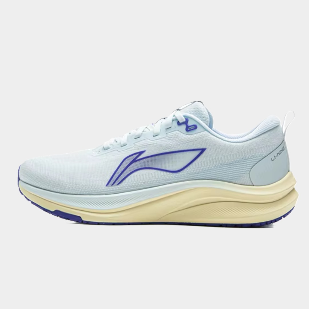 1. Кроссовки Li-Ning Red Hare 8
