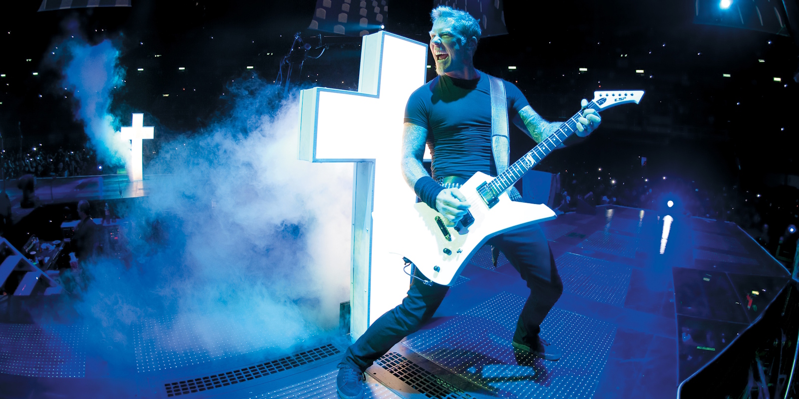 Кадр из фильма «Metallica: Сквозь невозможное» Кадр из фильма «Metallica: Сквозь невозможное»