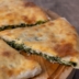 Рецепт вкусного осетинского пирога с зелёным луком и сулугуни